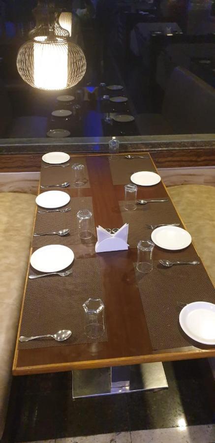 Hotel Fortune M R Grands Suluru Екстериор снимка
